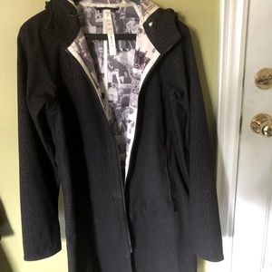 LuluLemon fall/spring jacket